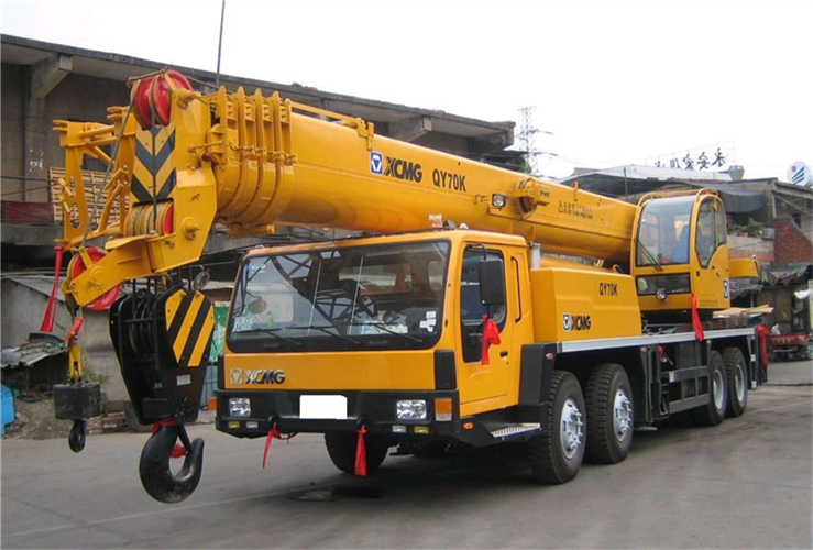 莱芜区吊车出租选择重点