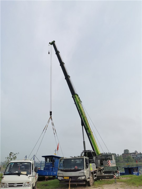 莱芜区桥梁建设吊装案例